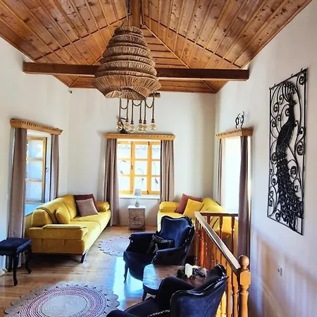 Mondovilla A Charming In Ancient Near The Theatre Just 60 Meters From The * シダ