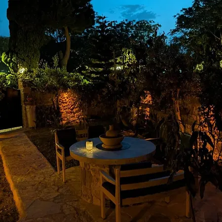 Mondovilla A Charming In Ancient Near The Theatre Just 60 Meters From The Villa *
