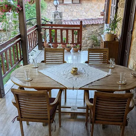 Villa Mondovilla A Charming In Ancient Near The Theatre Just 60 Meters From The *